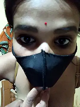 Hoty girl 143 online show from 6, 3, 2025