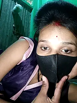 Hoty girl 143 online show from 1, 12, 2025