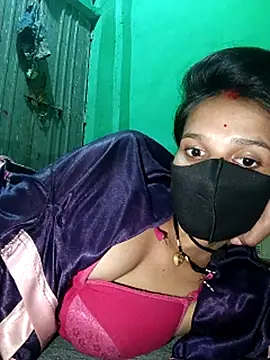 Hoty girl 143 online show from 5, 12, 2025