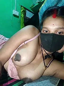 Hoty girl 143 online show from 3, 3, 2026