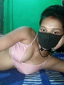 Hoty girl 143 online show from 17, 4, 2026