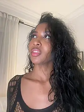 IamCrystal2 online show from 17, 5, 2026