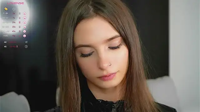 EvaLung777 online show from 12, 9, 2025