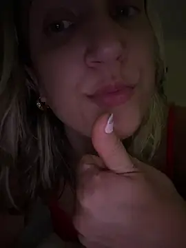 Snapshot of Bia_sexynovaes chatting on 12, 3, 2025 Bia sexynovaes online show from 12, 3, 2025