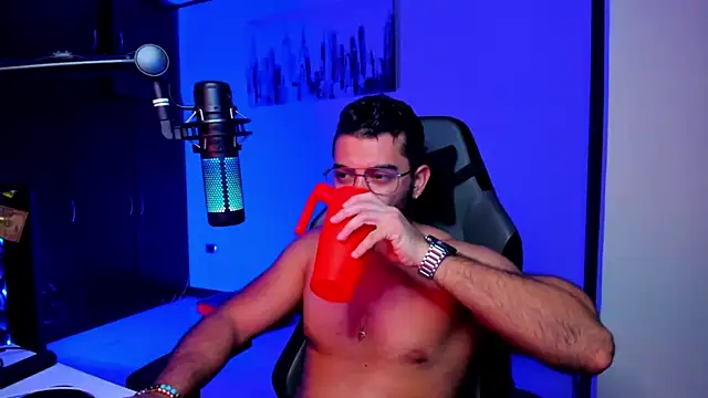 Snapshot of BrunoD31 chatting on 6, 10, 2025 BrunoD31 online show from 6, 10, 2025