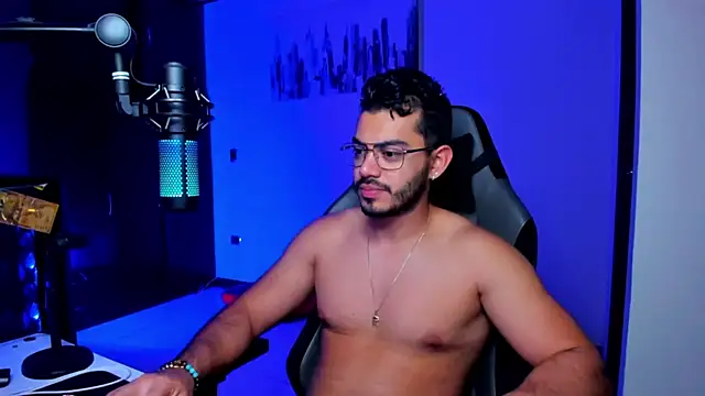 Snapshot of BrunoD31 chatting on 15, 10, 2025 BrunoD31 online show from 15, 10, 2025