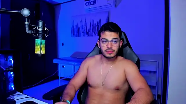 Snapshot of BrunoD31 chatting on 17, 10, 2025 BrunoD31 online show from 17, 10, 2025