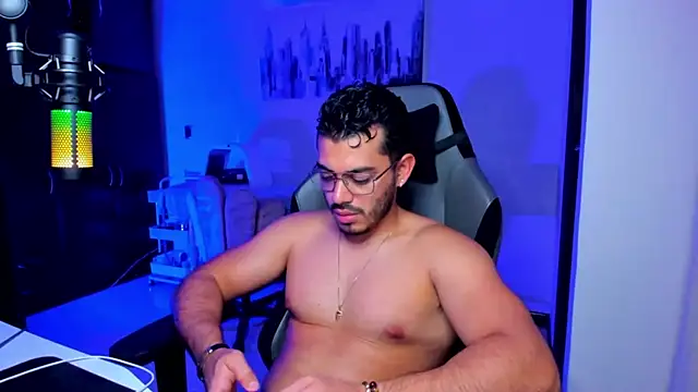 Snapshot of BrunoD31 chatting on 21, 10, 2025 BrunoD31 online show from 21, 10, 2025