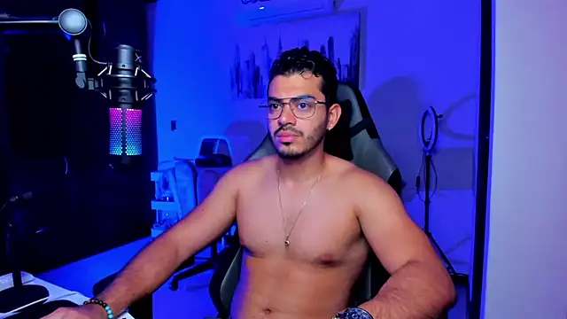 Snapshot of BrunoD31 chatting on 30, 10, 2025 BrunoD31 online show from 30, 10, 2025