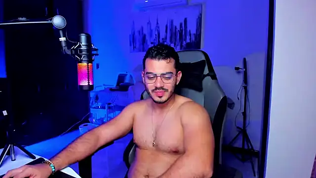 Snapshot of BrunoD31 chatting on 4, 12, 2025 BrunoD31 online show from 4, 12, 2025