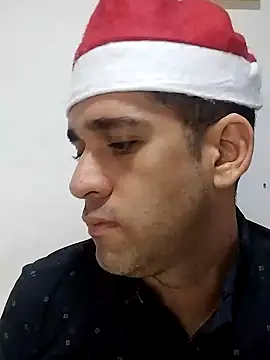 Snapshot of CRISTHIAN_GREY01 chatting on 28, 12, 2024 CRISTHIAN GREY01 online show from 28, 12, 2024