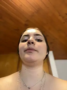 imlindapink online show from 1, 3, 2025