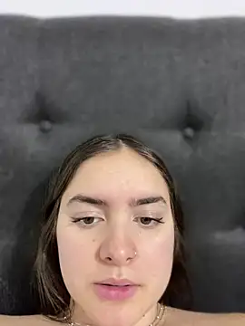 imlindapink online show from 4, 3, 2025