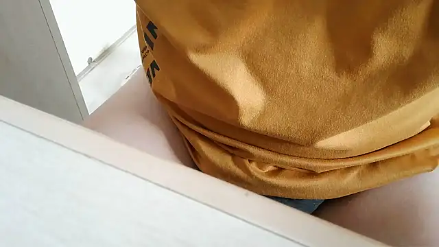 Snapshot of XiaoGuoGuo284512 chatting on 13, 10, 2025 XiaoGuoGuo284512 online show from 13, 10, 2025