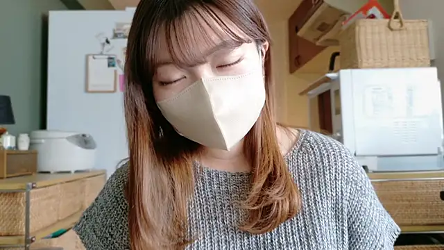 Snapshot of _Yui_ chatting on 7, 10, 2025  Yui  online show from 7, 10, 2025
