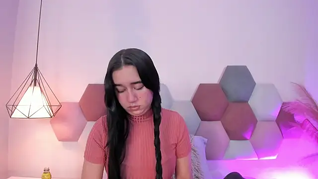 LaraGoldd online show from 5, 2, 2026