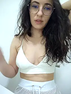 Snapshot of saidaskye chatting on 5, 5, 2026 saidaskye online show from 5, 5, 2026