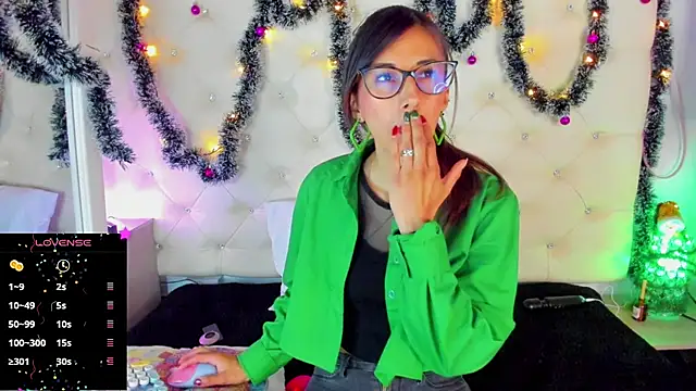 Snapshot of _jade_white_ chatting on 26, 12, 2024 jade white online show from 26, 12, 2024