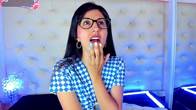 Snapshot of _jade_white_ chatting on 30, 1, 2025 jade white online show from 30, 1, 2025