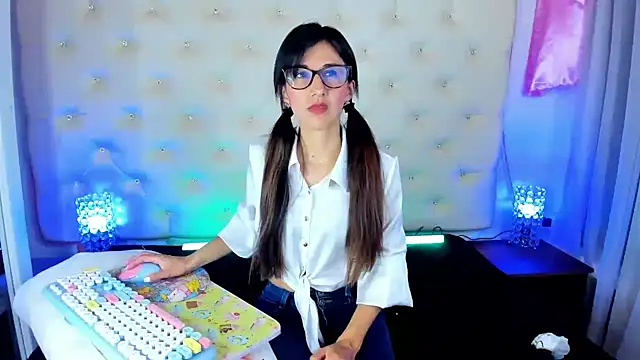 Snapshot of _jade_white_ chatting on 12, 2, 2025 jade white online show from 12, 2, 2025