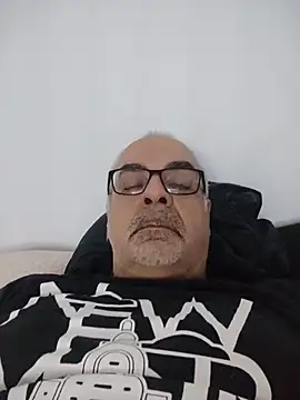 Satiro Sevilla online show from 20, 11, 2025