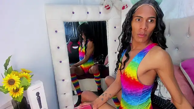 Strella ferrera online show from 26, 2, 2025