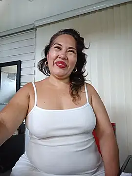 anniecoopeer online show from 10, 11, 2025