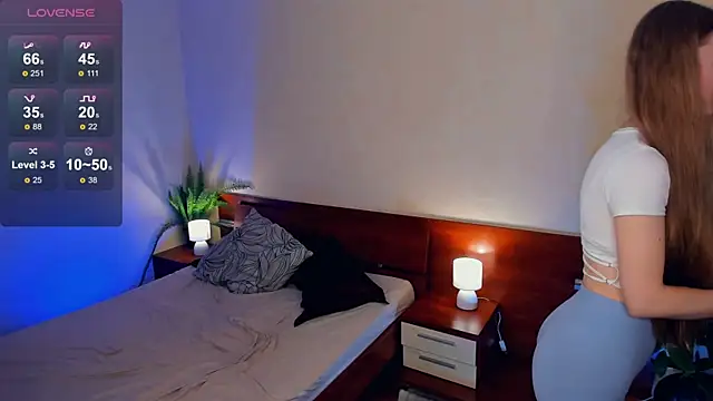 EsmaCarll online show from 21, 12, 2024