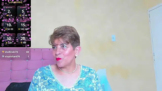 Snapshot of Angelina_Stone_65 chatting on 15, 1, 2025 Angelina Stone 65 online show from 15, 1, 2025
