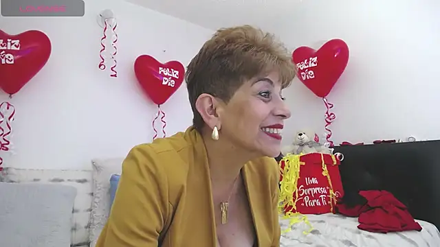 Snapshot of Angelina_Stone_65 chatting on 14, 2, 2025 Angelina Stone 65 online show from 14, 2, 2025