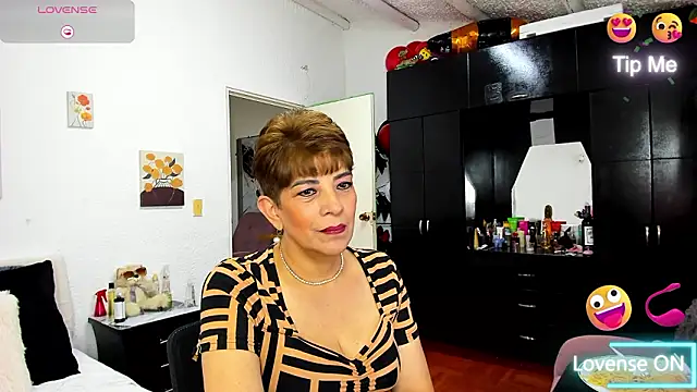 Angelina Stone 65 online show from 26, 2, 2026