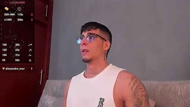 iamcamiloo  online show from 15, 1, 2025