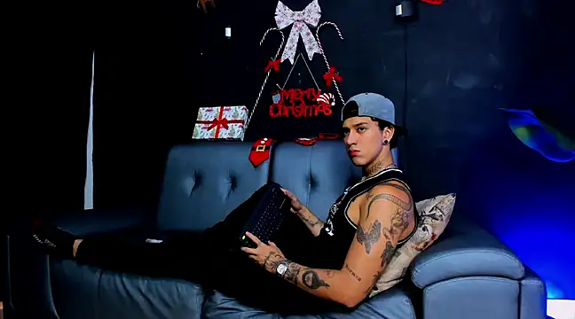 JUSTIN FULLER1 online show from 7, 12, 2024