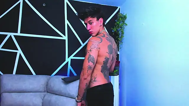 JUSTIN FULLER1 online show from 9, 2, 2025