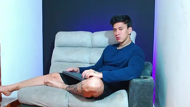 JUSTIN FULLER1 online show from 2, 2, 2026