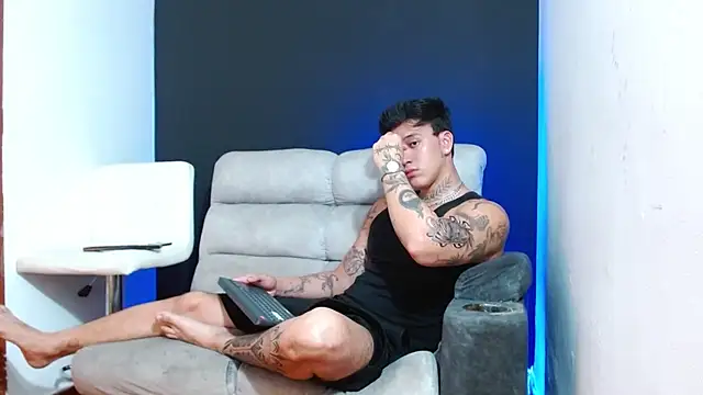 JUSTIN FULLER1 online show from 3, 4, 2026