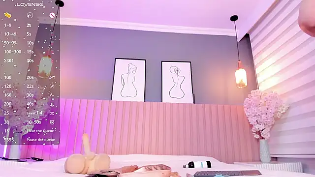 babee sophie online show from 2, 12, 2025