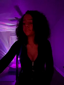 Snapshot of redbonejada chatting on 18, 9, 2025 redbonejada online show from 18, 9, 2025