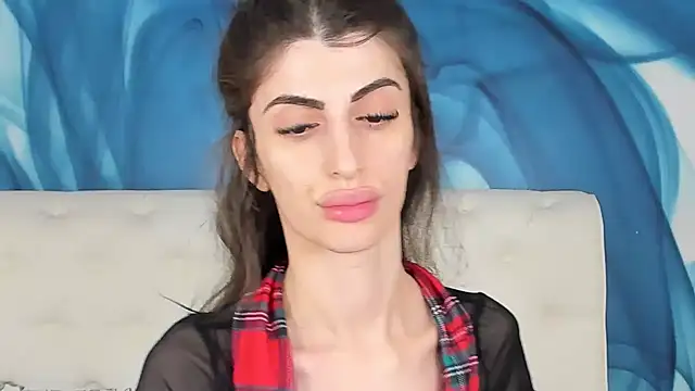 SkinnyDolly online show from 16, 11, 2025