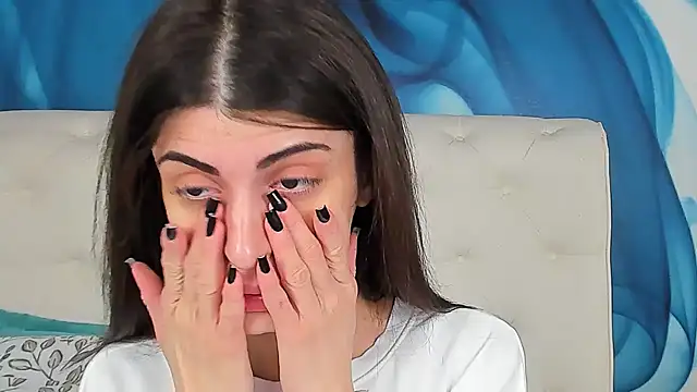 SkinnyDolly online show from 24, 3, 2026