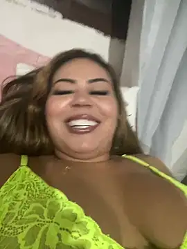 Snapshot of lariic chatting on 16, 1, 2025 lariic online show from 16, 1, 2025