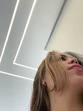 Snapshot of lariic chatting on 1, 3, 2026 lariic online show from 1, 3, 2026