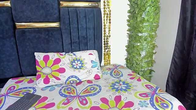 skaysanchez1 online show from 13, 10, 2025