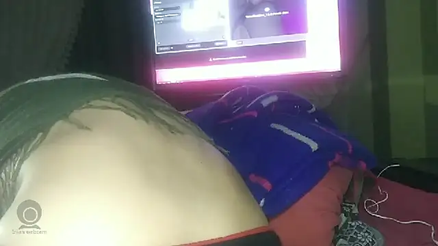 emylolo9 online show from 3, 12, 2024