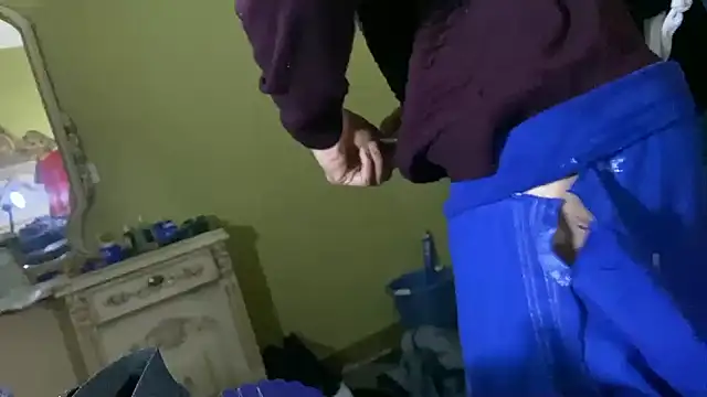 emylolo9 online show from 28, 12, 2024