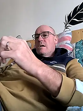 bogland33 online show from 28, 2, 2025