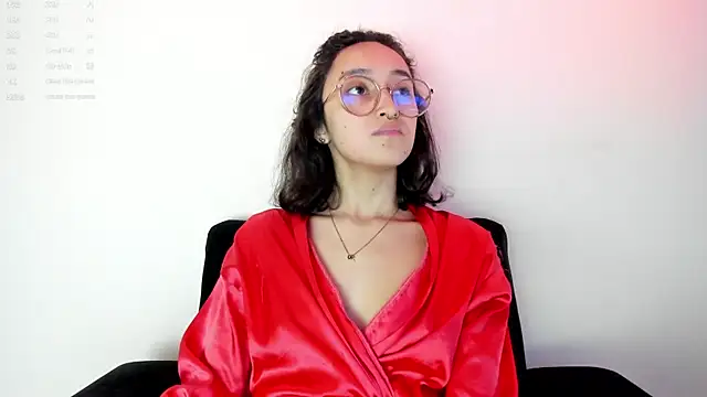 its  angelica  online show from 16, 1, 2025