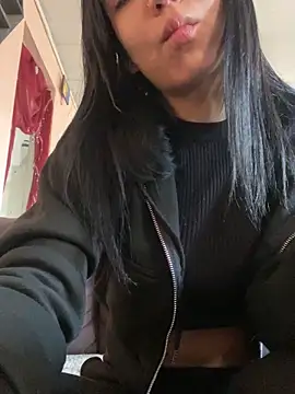 kittyprettybby online show from 29, 5, 2026