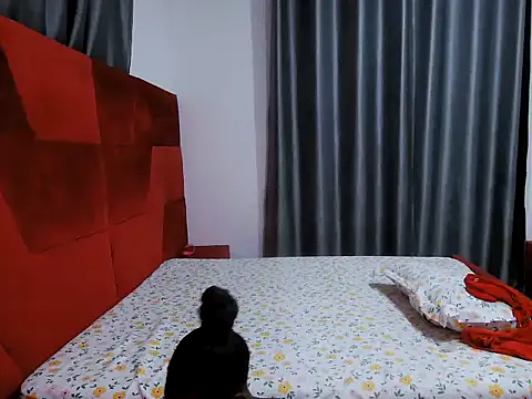 Crystal x ebony online show from 22, 6, 2026