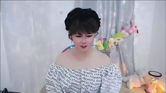 Fan ting online show from 13, 10, 2025